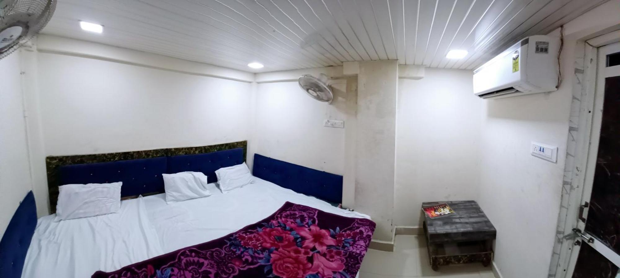 Hotel Blue Tower Ujjain Exterior foto